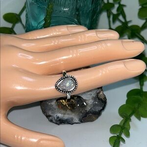 Fashion Jewelry Silver Iridescent Ring